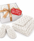 Set Coperta e Pantofole Soffici – Plaid 130x160 cm e Ciabatte Taglia Unica