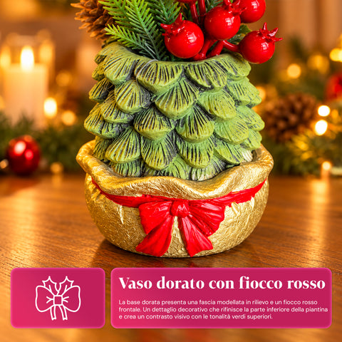 20 cm-es dísznövény kis fával, asztali karácsonyi dekoráció tobozokkal, piros bogyókkal és domború masnival, 2 változatban: piros és arany
